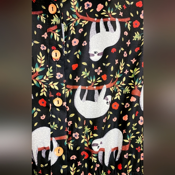 Fun Forest Woodland Sloth Animal Print Midi Dress, Size M - Picture 11 of 12